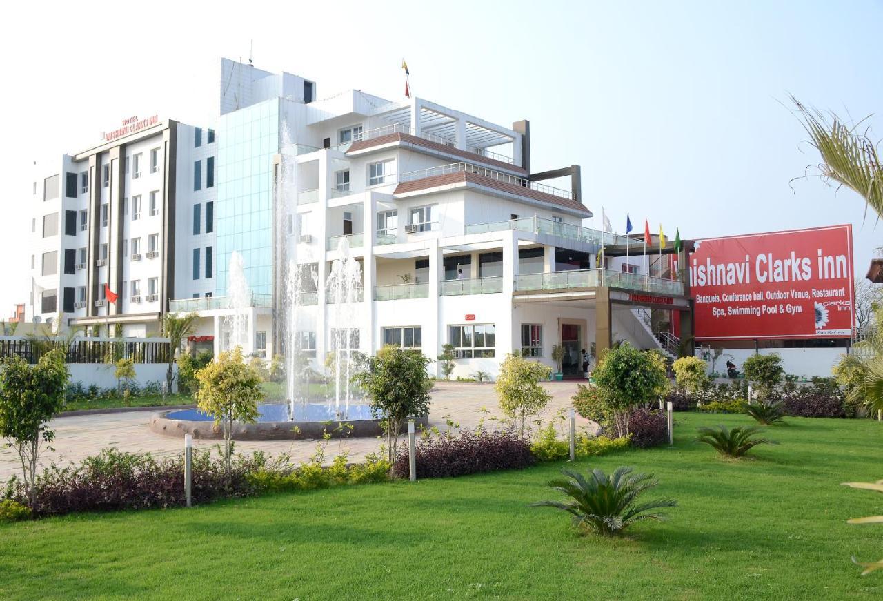 Vaishnavi Clarks Inn Buxar Exteriör bild
