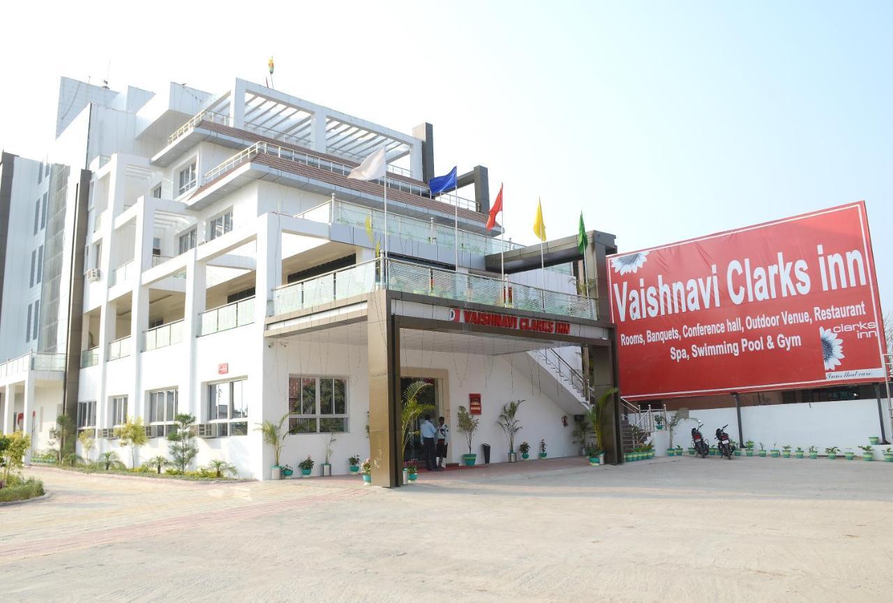 Vaishnavi Clarks Inn Buxar Exteriör bild